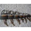 Cadenas en fer gris